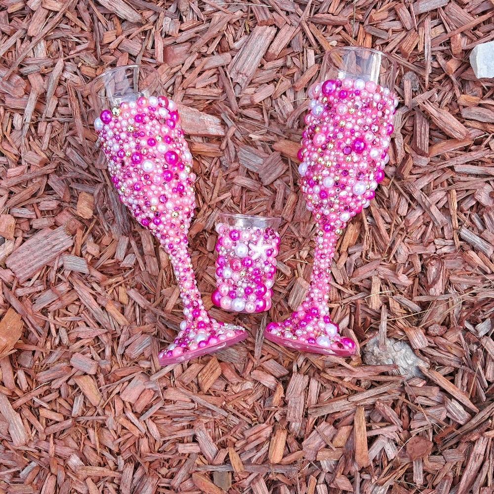 Pink Beaded Party Glass Set